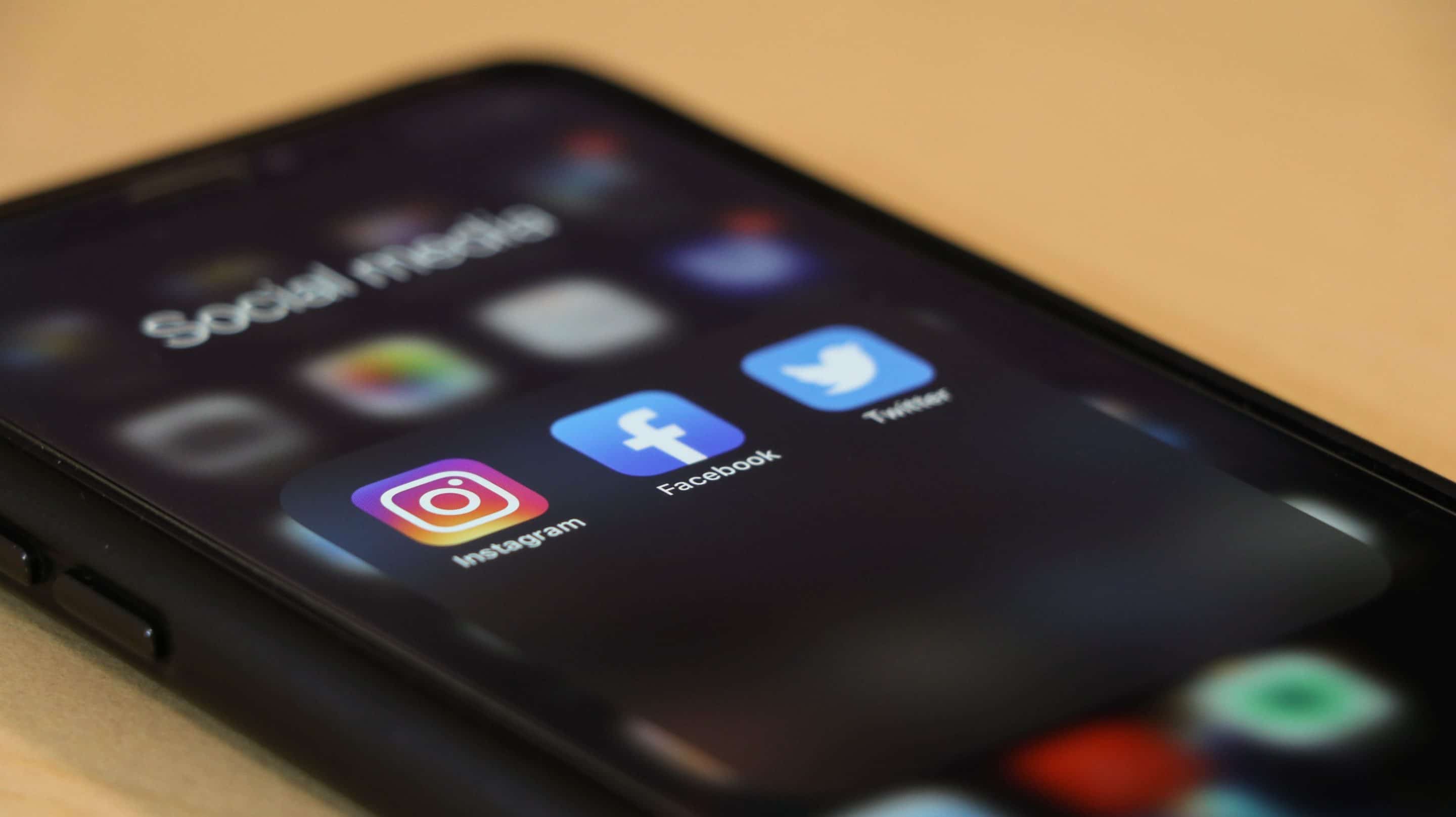 Why text mining in social could be a game changer for personalised medicine